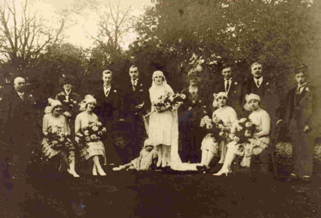1928 marriage of Everatt Oates to Gertrude Hirst of Belton Grange.